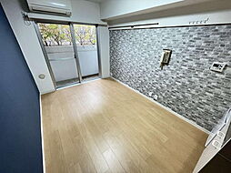 東急田園都市線 用賀駅 徒歩9分の賃貸マンション 1階ワンルームのリビング/ダイニング