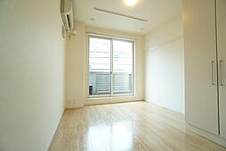 東急田園都市線 三軒茶屋駅 徒歩4分の賃貸マンション 2階1Kのリビング/ダイニング