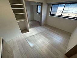 東急田園都市線 三軒茶屋駅 徒歩5分の賃貸マンション 2階1DKのリビング/ダイニング