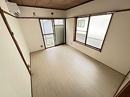 東急田園都市線 三軒茶屋駅 徒歩3分の賃貸アパート 2階ワンルームのリビング/ダイニング