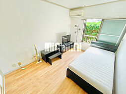 グリンドエル 2階1Kのリビング/ダイニング