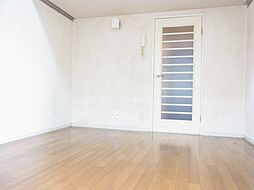 ホワイトハウス尾山台 1階1Kのリビング/ダイニング