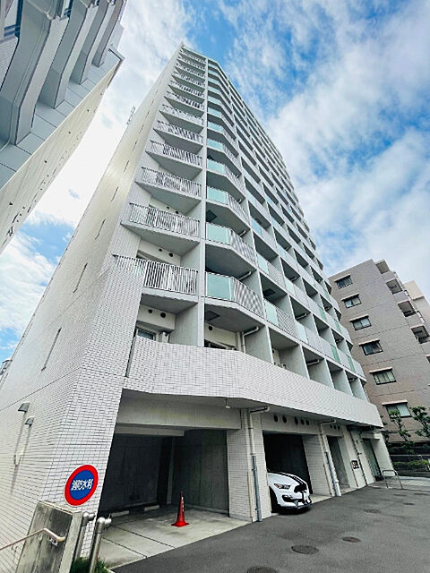 5 / 23