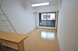 アルバーダ　トレス 2階1LDKの室内