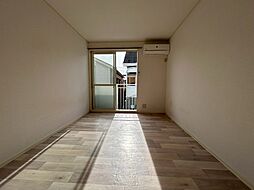 メゾンYOKOHAMA 203 2階1Kのリビング/ダイニング