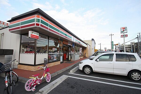 画像11:セブンイレブン北名古屋熊之庄店 398m