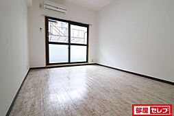 アドミール栄生 3階1Kのリビング/ダイニング