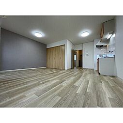 山木ハイツ 4階1LDKのリビング/ダイニング