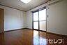 リビング/ダイニング：他号室の写真になります。