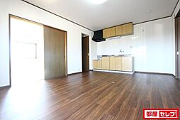 マーベラス栄和 2階3LDKのリビング/ダイニング