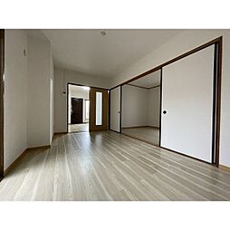 シンプルライフ 1階2DKのリビング/ダイニング