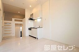 ルークス名古屋II 2階1LDKのリビング/ダイニング