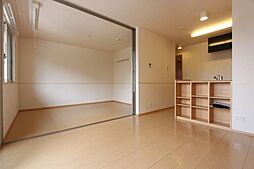 アイビス 2階2LDKのリビング/ダイニング