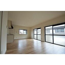 サングリーン 4階2LDKのリビング/ダイニング