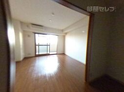 ルトゥール 5階1DKのリビング/ダイニング