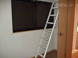 Hut　In　Nagoya 2階1Kのリビング/ダイニング