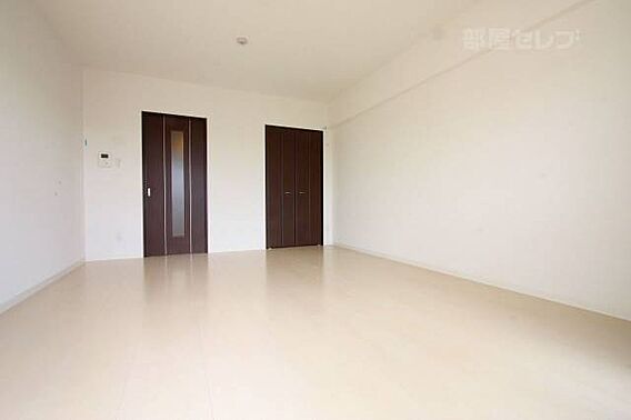 ブラウニー_内装_2