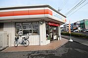 ローソン北名古屋片場北店 440m