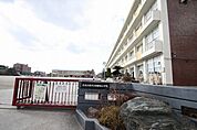 北名古屋市立師勝西小学校 969m