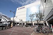 マツモトキヨシパレマルシェ西春店 962m