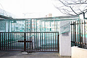 那古野小学校 360m