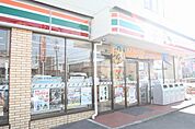 ファミリーマート上小田井駅店 421m
