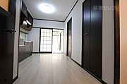 写真は別のお部屋です。