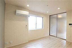 コニフェールI 2階1LDKのリビング/ダイニング