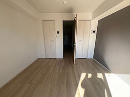 ソルス・おおたか 1階1Kのリビング/ダイニング