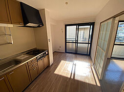 プランドール市川 2階2DKのリビング/ダイニング