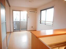 ファミール妙典 3階2LDKのリビング/ダイニング