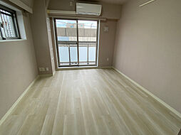 エマーレ行徳 3階1Kのリビング/ダイニング