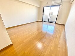 リバレイン 4階1Kのリビング/ダイニング