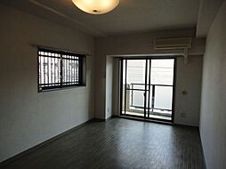 ブルーメ 4階1Kのリビング/ダイニング