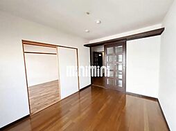 パルクレスト 2階2LDKのリビング/ダイニング