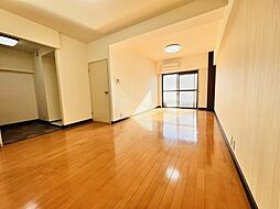 リアライズ市川原木 2階2LDKのリビング/ダイニング