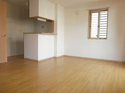 新浜ストリート 1階1LDKのリビング/ダイニング