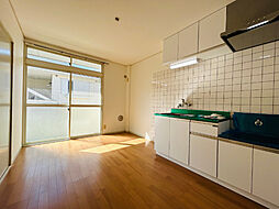 メゾンドール駿河台 2階2DKのリビング/ダイニング