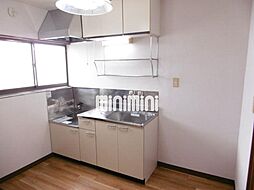 JR総武本線 市川駅 徒歩17分の賃貸アパート 2階2Kのリビング/ダイニング