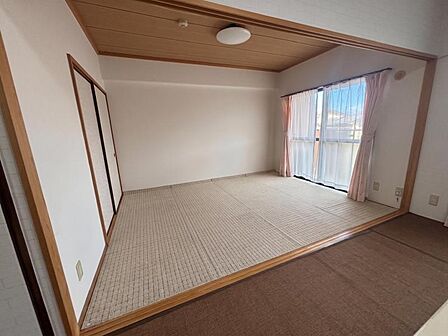 入居中です。AIで画像処理しています。