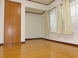 奥戸パレス2 2階ワンルームのリビング/ダイニング