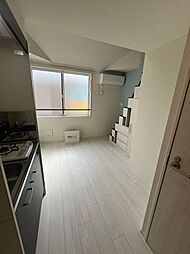 ヴェローナ平井 2階ワンルームのリビング/ダイニング