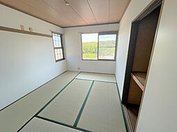 ファミーユ江華 2階1Kのリビング/ダイニング