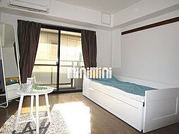 メゾンUTAJAYA 2階1Kのリビング/ダイニング