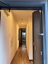 グランドールOz・II 101 1階ワンルームのリビング/ダイニング