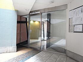 Court Livion中野 208 ｜ 東京都中野区中野５丁目3-35（賃貸マンション1LDK・2階・58.61㎡） その18