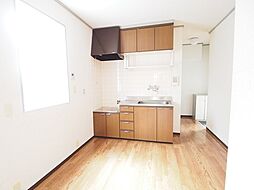 ローズウッドB 101 1階1Kのリビング/ダイニング