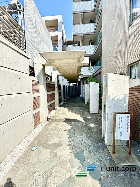 物件の陽当りや通風、周辺環境や街並みなど、資料には掲載していない情報を是非現地でご確認下さい。