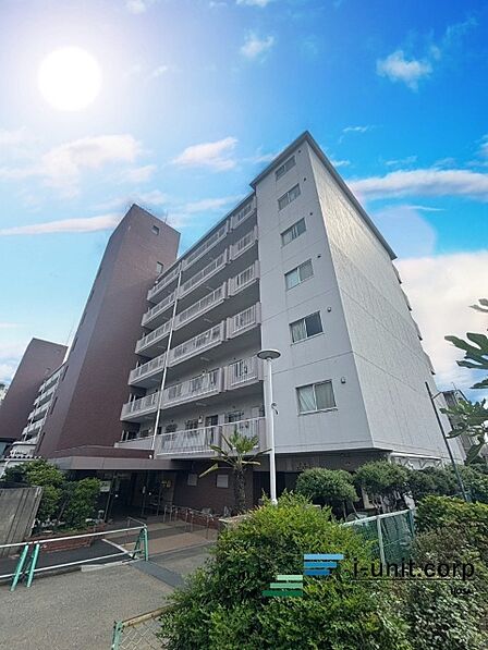 複数路線2駅利用可能で、通勤通学にも便利な立地です。