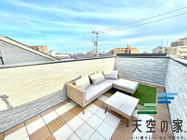 バルコニー